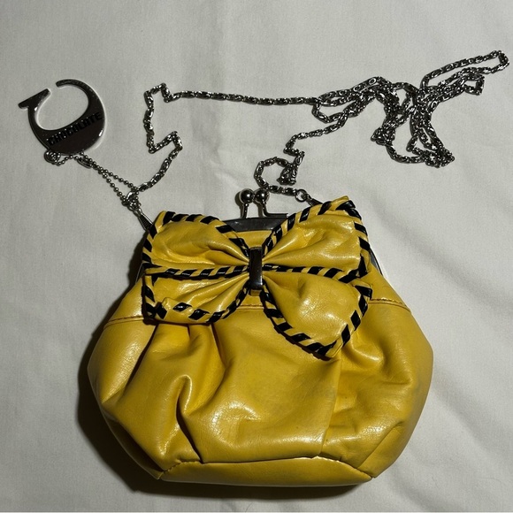 Chocolate New York Brown Faux Leather Purse - Picture 2 of 4